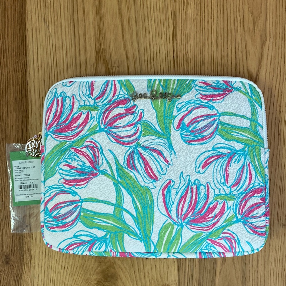 Lilly Pulitzer Tech Clutch NWT